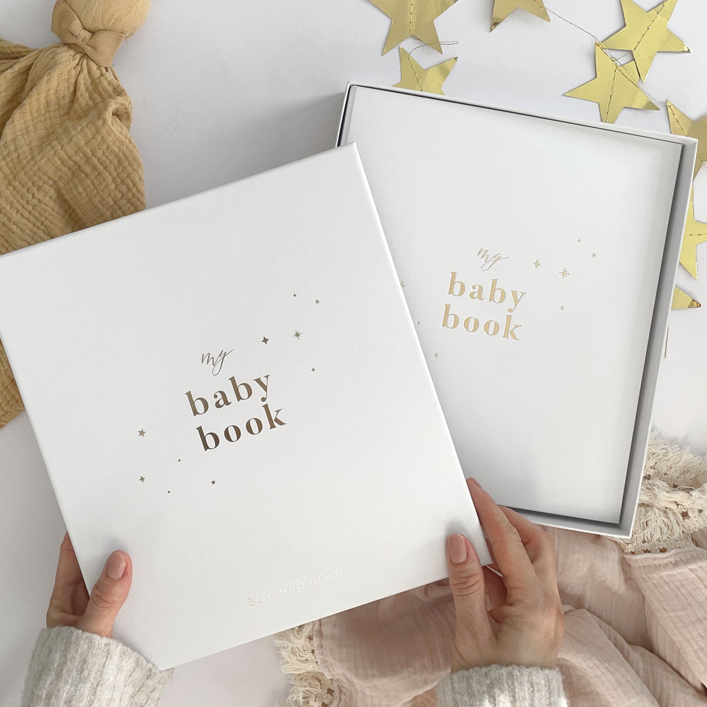 Baby book White